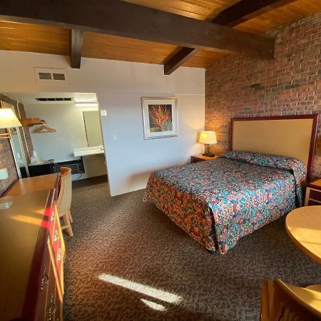 Dunes Inn Аламоса Екстериор снимка