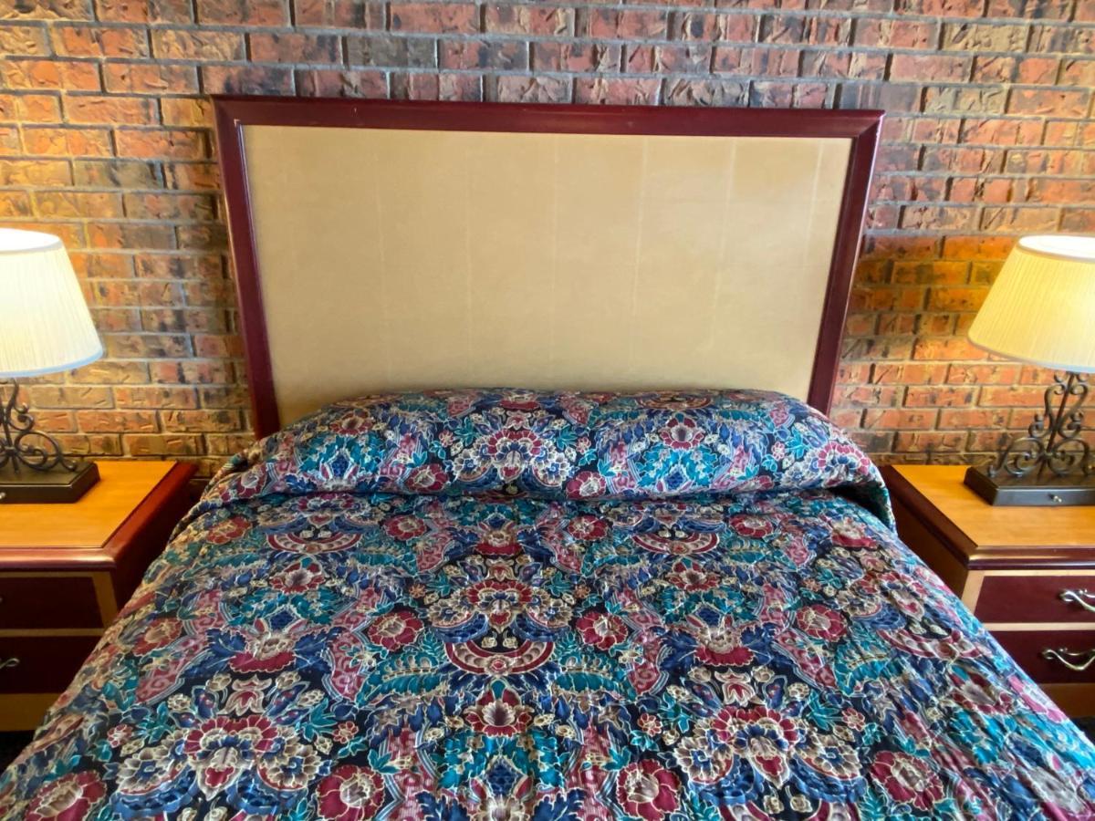 Dunes Inn Аламоса Екстериор снимка