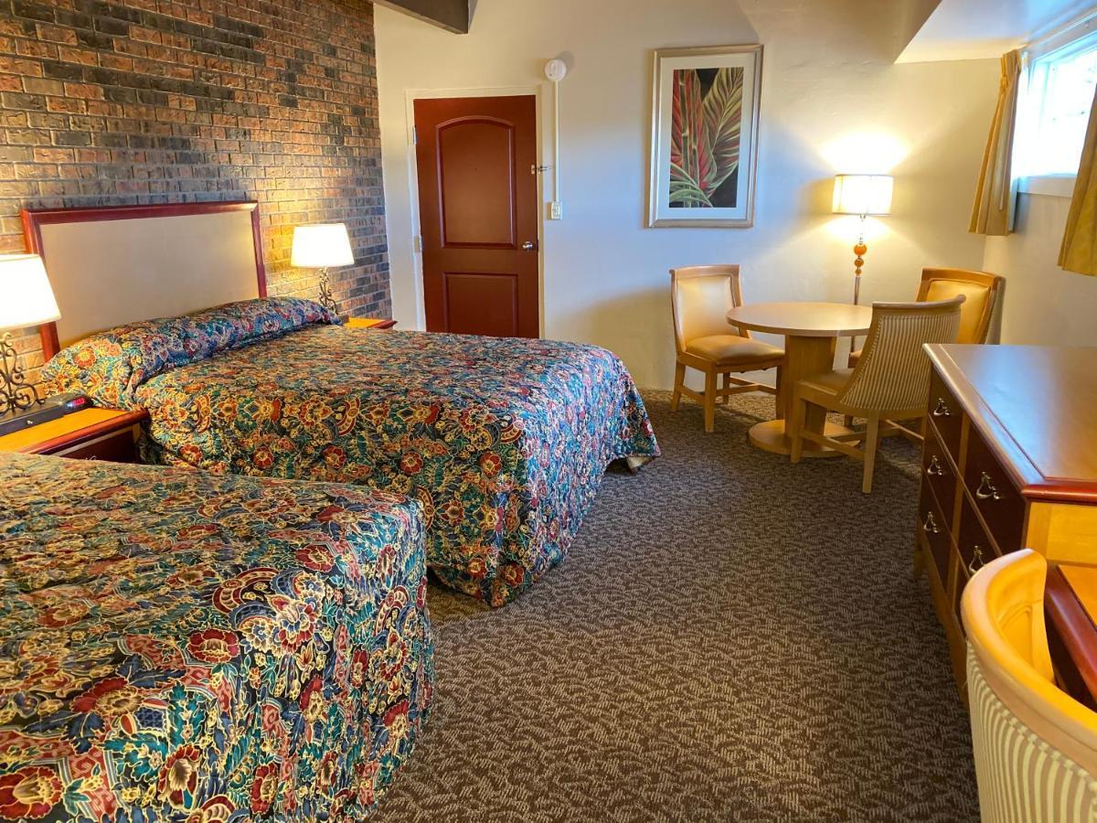 Dunes Inn Аламоса Екстериор снимка